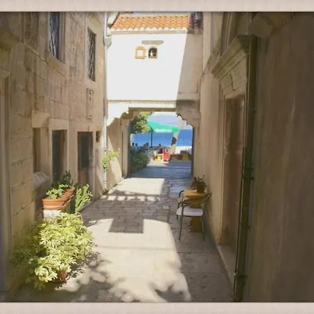 Lisa * Korcula Town